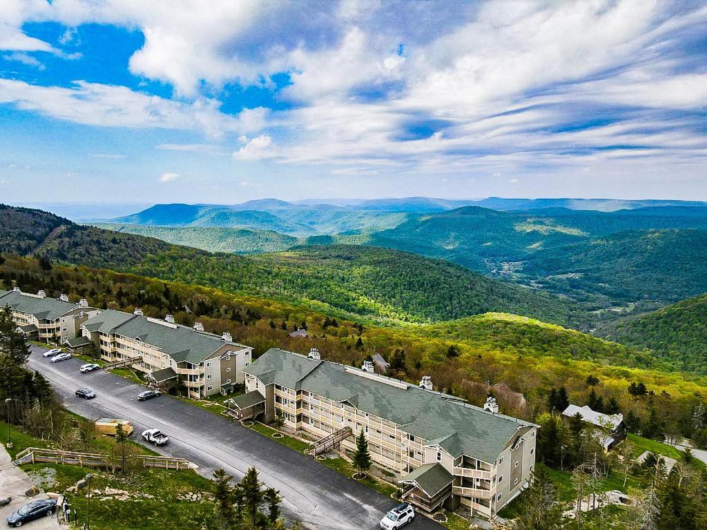 Remodeled Summit Condo At Snowshoe - Modern & Cozy מראה חיצוני תמונה