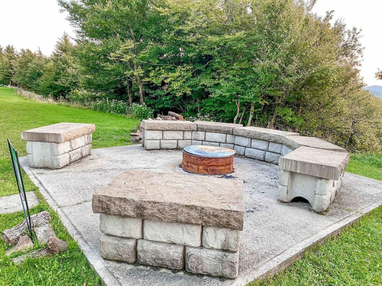 Remodeled Summit Condo At Snowshoe - Modern & Cozy מראה חיצוני תמונה